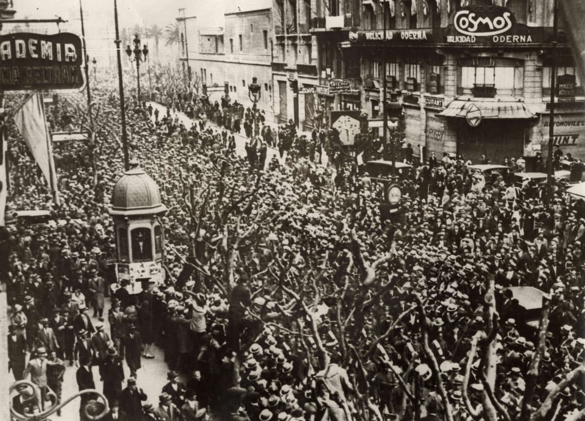 «Грязная война» в Аргентине () «Грязная война» в Аргентине