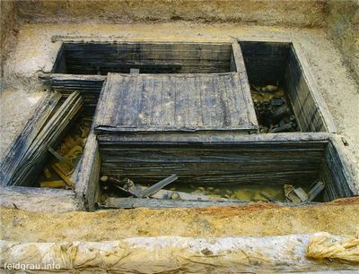 Гробница Цинь Шихуанди - и археологическая реальность () Гробница Цинь Шихуанди - и археологическая реальность