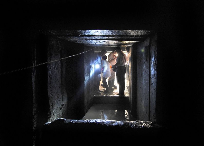 Гробница Цинь Шихуанди - и археологическая реальность () Гробница Цинь Шихуанди - и археологическая реальность