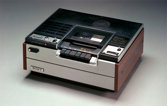 История успеха компании Sony () История успеха компании Sony