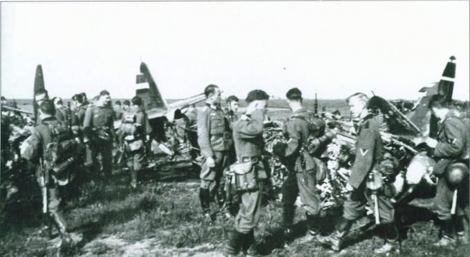 История ВВС Югославии. Часть 2. Апрельская война (1941 г.) () История ВВС Югославии. Часть 2. Апрельская война (1941 г.)