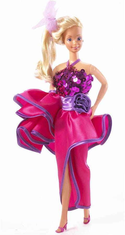 Эволюция Барби () Эволюция Барби