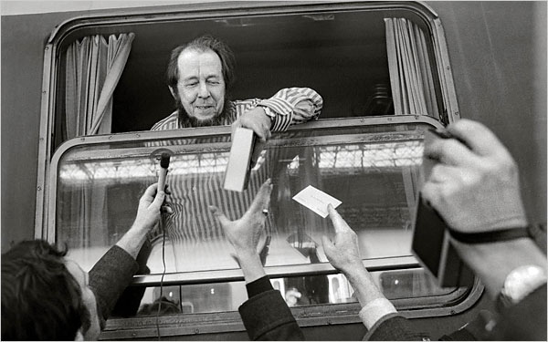 Как КГБ пытался убить Солженицына