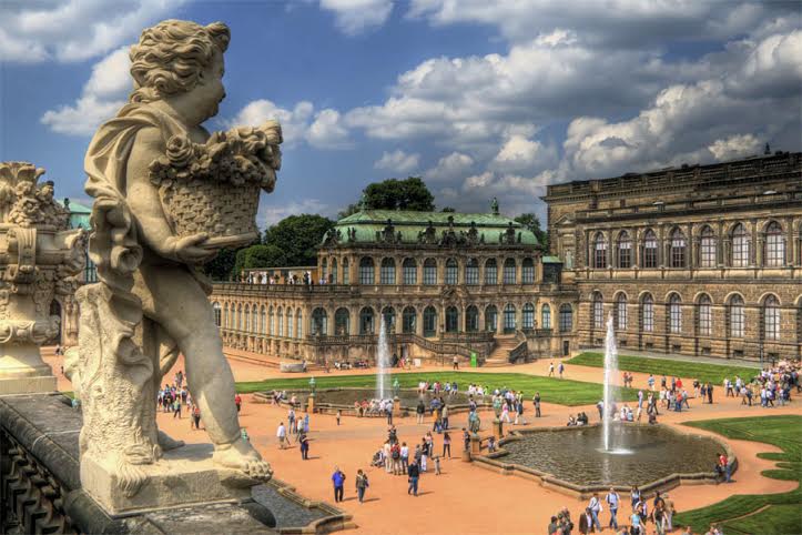 «Копилки» культурного наследия: ТОП 5 музеев не хуже Лувра () «Копилки» культурного наследия: ТОП 5 музеев не хуже Лувра