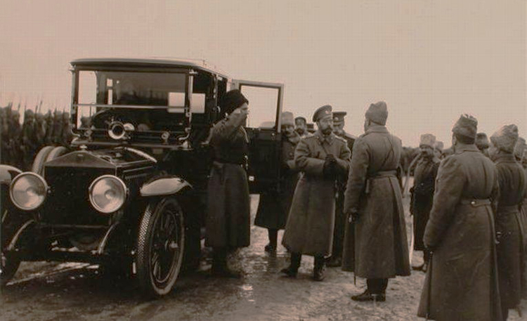 Куда исчезли деньги царской семьи () Куда исчезли деньги царской семьи