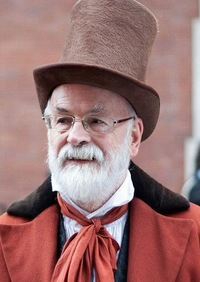 Неподражаемый Терри Пратчетт () Неподражаемый Терри Пратчетт