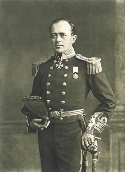 Один из первооткрывателей Южного полюса: Роберт Скотт () Один из первооткрывателей Южного полюса: Роберт Скотт