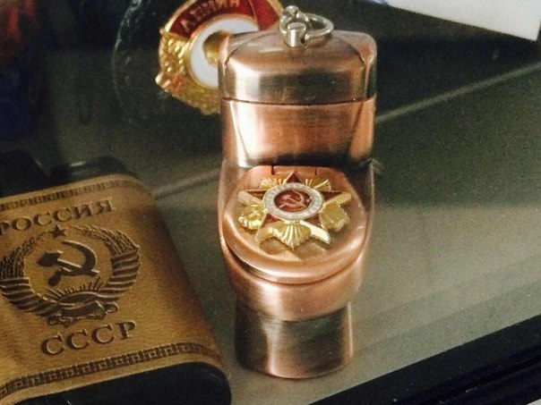 Рейхстаг в руинах. Подборка фото. () Рейхстаг в руинах. Подборка фото.