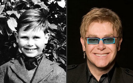 Рыцарь-бакалавр Элтон Джон в галерее «Дилетанта» () Рыцарь-бакалавр Элтон Джон в галерее «Дилетанта»