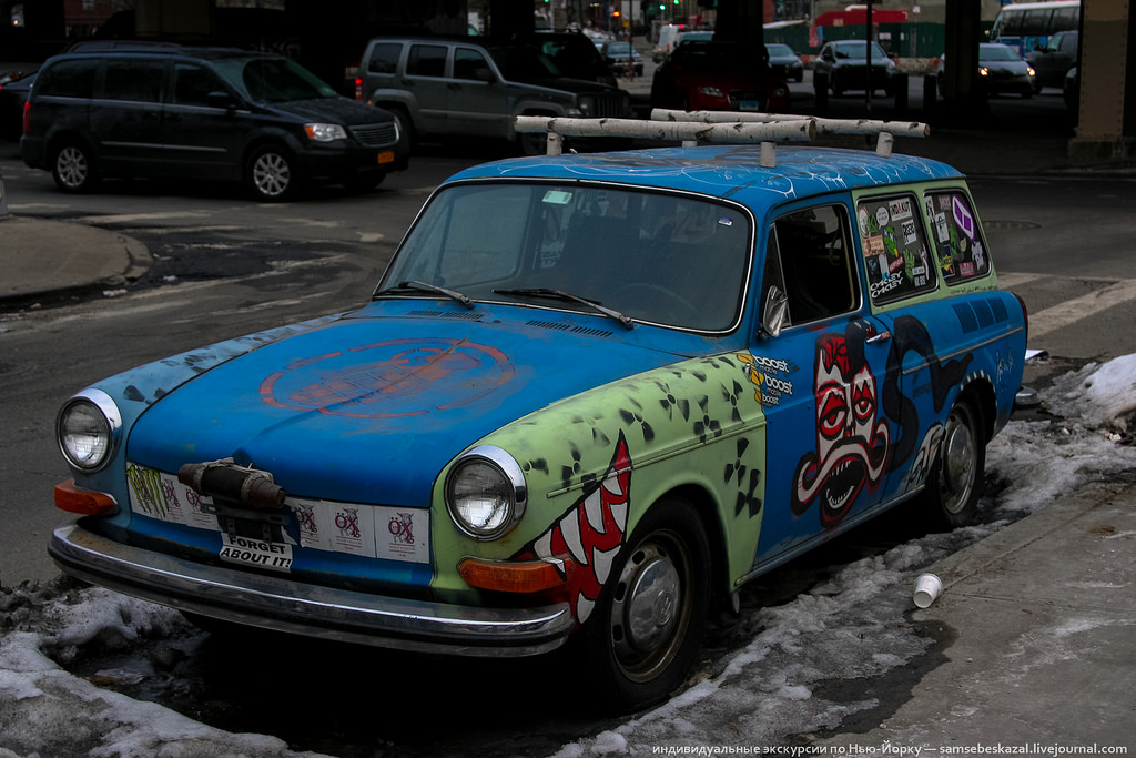 Старые автомобили на улицах Нью-Йорка. Фоторепортаж () Старые автомобили на улицах Нью-Йорка. Фоторепортаж