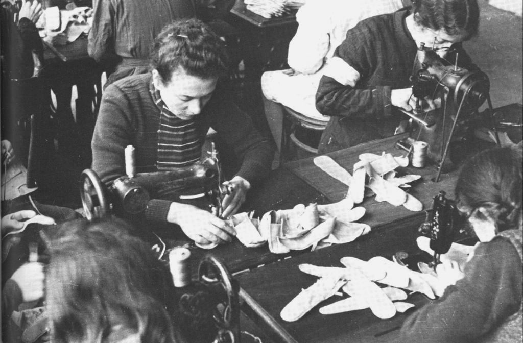 Варшава, гетто. Ч.2 () Варшава, гетто. Ч.2