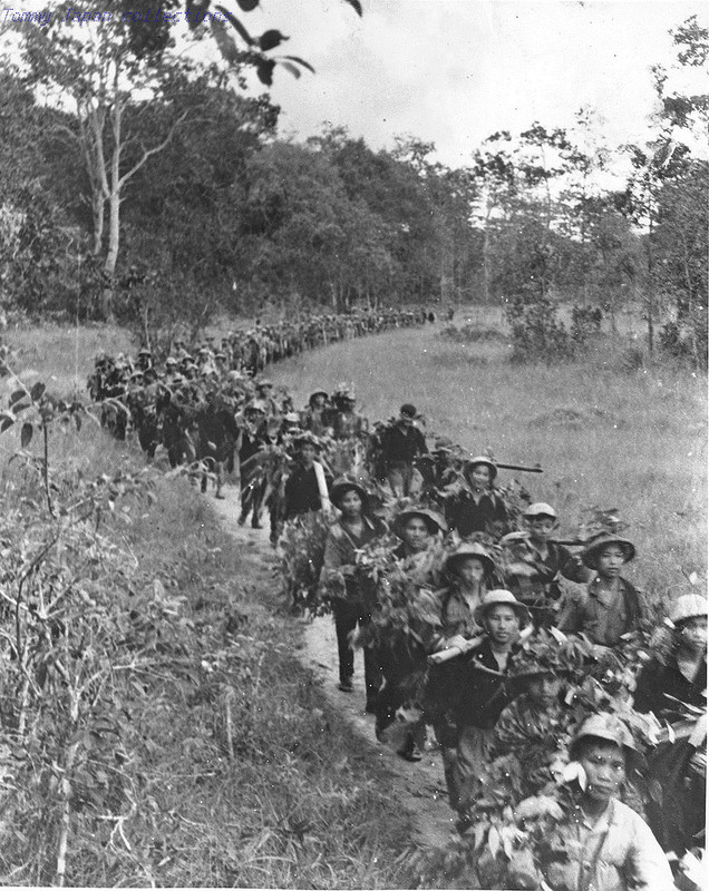 Вьетконг () Вьетконг