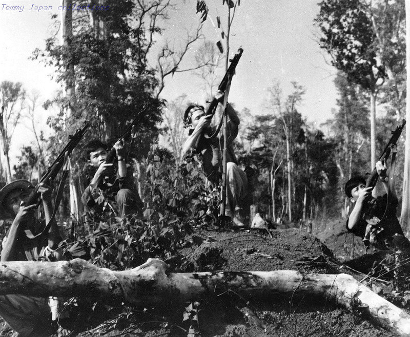 Вьетконг () Вьетконг