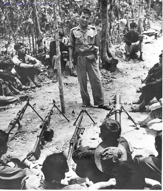 Вьетконг () Вьетконг