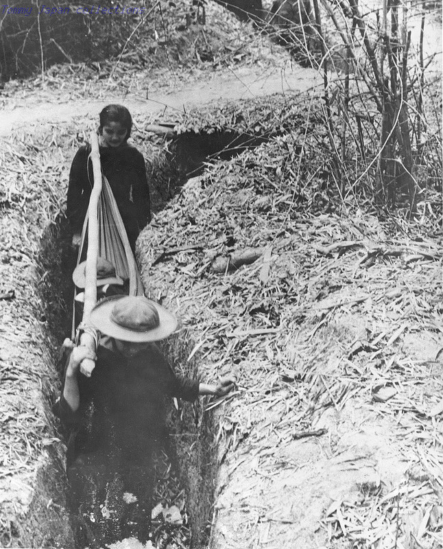 Вьетконг () Вьетконг