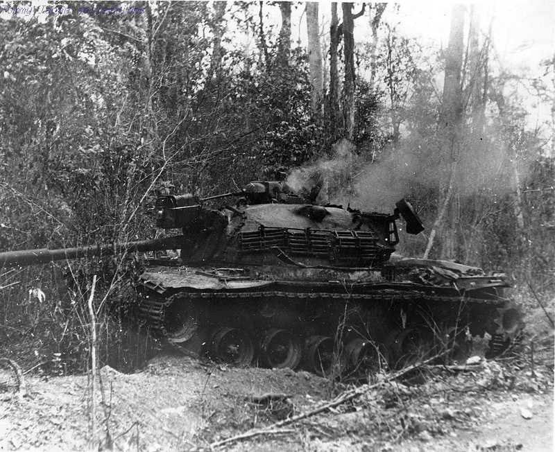 Вьетконг () Вьетконг