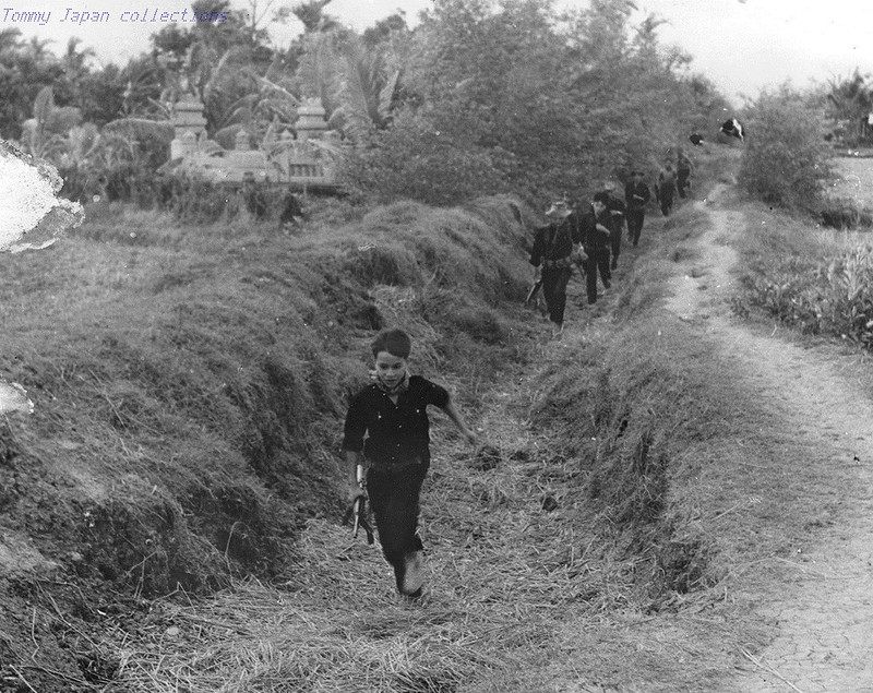 Вьетконг () Вьетконг