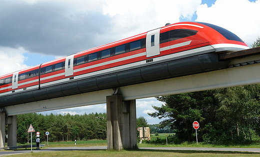 8 самых безумных в истории поездов