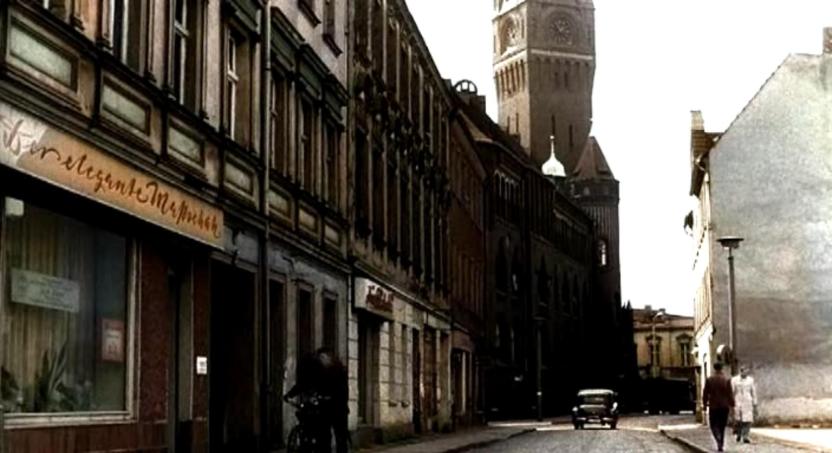 Берлин. По следам Штирлица () Берлин. По следам Штирлица