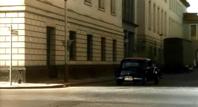 Берлин. По следам Штирлица () Берлин. По следам Штирлица