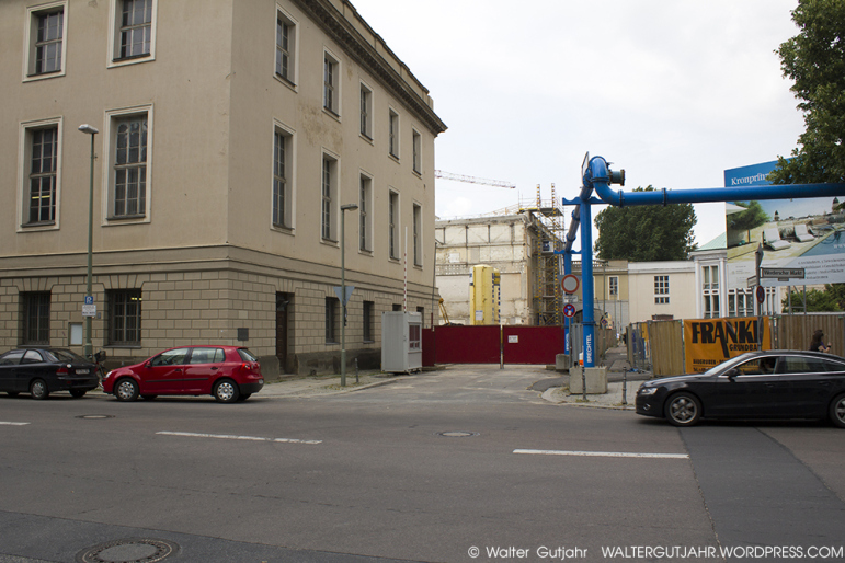 Берлин. По следам Штирлица () Берлин. По следам Штирлица