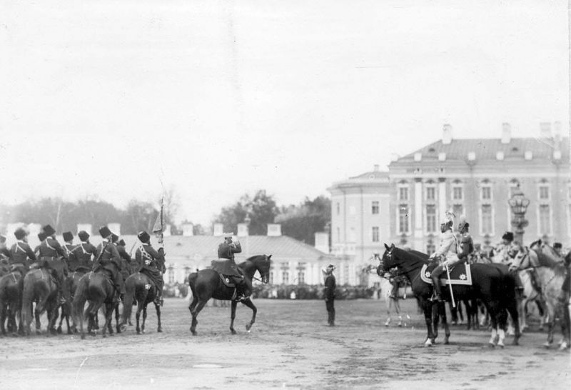 Царское Село. Майский парад войск. 7 мая 1912 () Царское Село. Майский парад войск. 7 мая 1912
