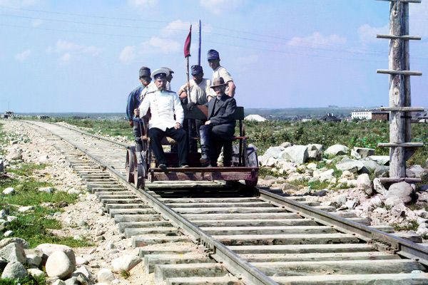 Дороги империи () Дороги империи