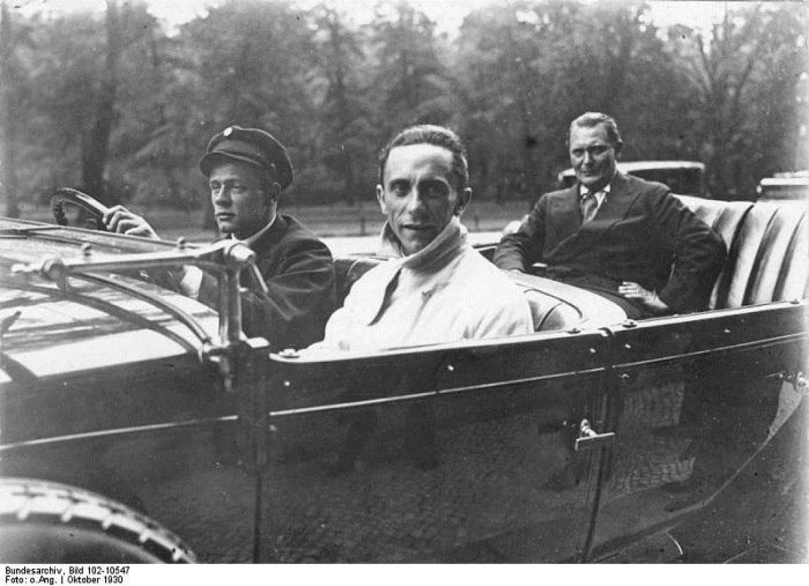 Достоевский – любимый писатель … Йозефа Геббельса () Достоевский – любимый писатель … Йозефа Геббельса