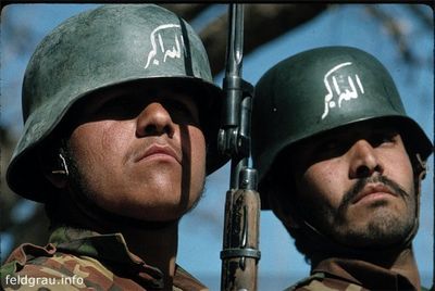 Еще про немецкие каски. () Еще про немецкие каски.