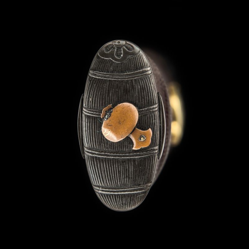 Французский, японский и русский кинжалы () Французский, японский и русский кинжалы