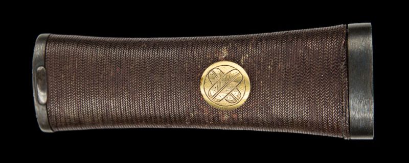 Французский, японский и русский кинжалы () Французский, японский и русский кинжалы