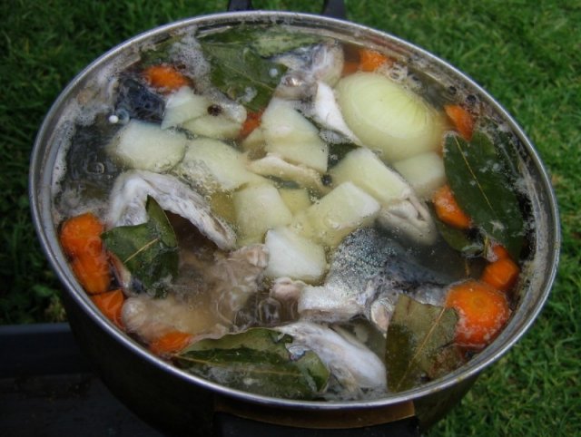 Из истории знаменитых супов России () Из истории знаменитых супов России