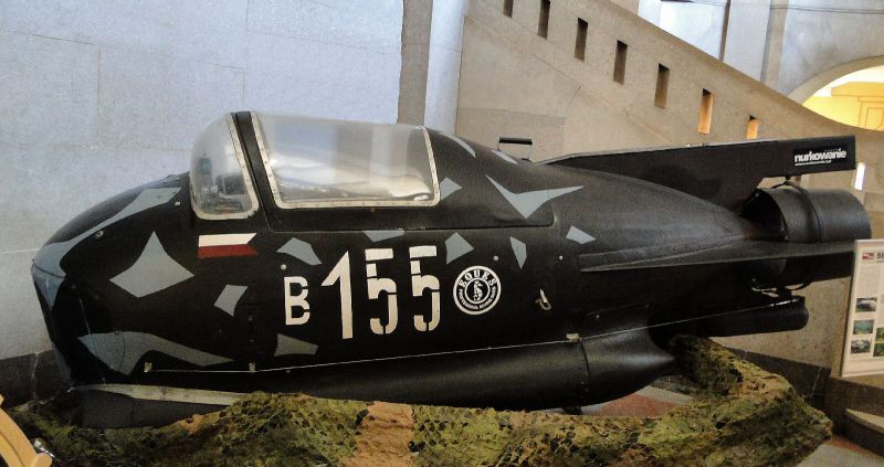 Эволюция польского средства доставки боевых пловцов Блотняк () Эволюция польского средства доставки боевых пловцов Блотняк