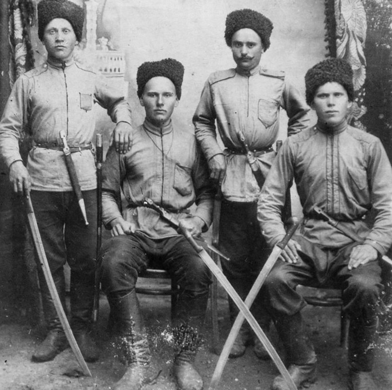 Как большевики уничтожали терское казачество () Как большевики уничтожали терское казачество