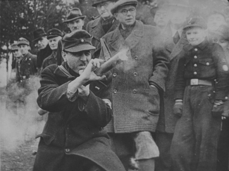 Как вермахт готовился к решающей битве за Берлин () Как вермахт готовился к решающей битве за Берлин