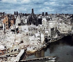 Как Западная Германия восстанавливалась после войны () Как Западная Германия восстанавливалась после войны