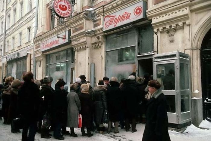 Каким он был, дефицит в СССР? Вспоминаем в галерее «Дилетанта»