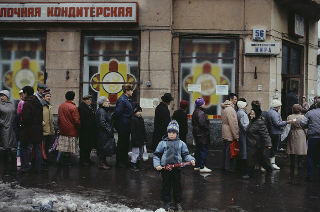 Каким он был, дефицит в СССР? Вспоминаем в галерее «Дилетанта»