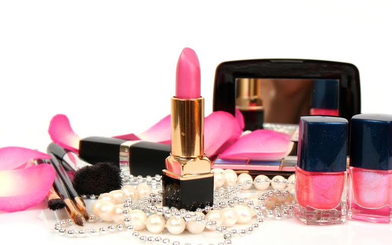 Красота требует жертв () Красота требует жертв