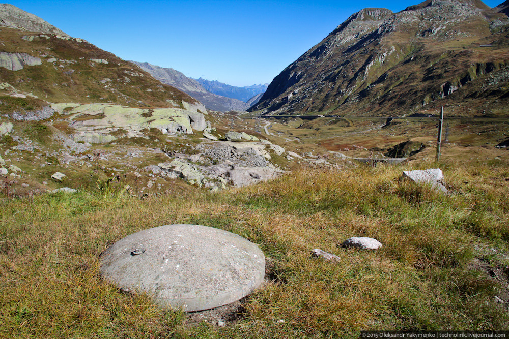 Крепость перевала Сен-Готард. Artilleriewerk San Carlo. () Крепость перевала Сен-Готард. Artilleriewerk San Carlo.
