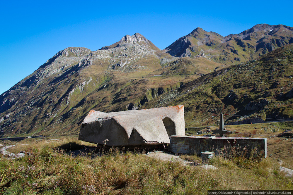 Крепость перевала Сен-Готард. Artilleriewerk San Carlo. () Крепость перевала Сен-Готард. Artilleriewerk San Carlo.