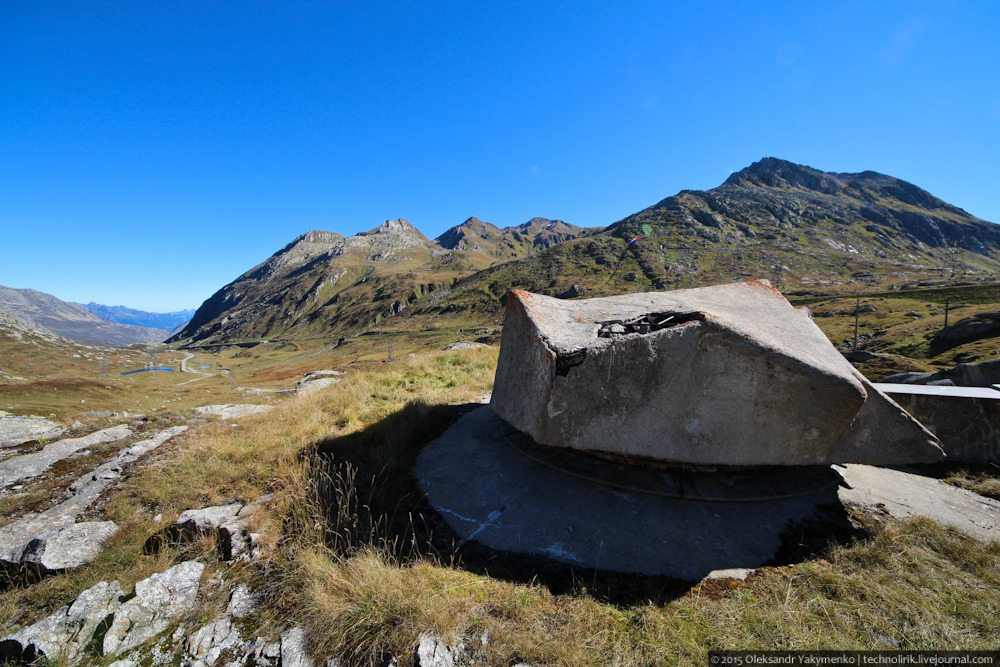 Крепость перевала Сен-Готард. Artilleriewerk San Carlo. () Крепость перевала Сен-Готард. Artilleriewerk San Carlo.