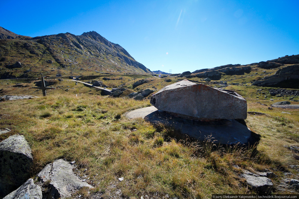 Крепость перевала Сен-Готард. Artilleriewerk San Carlo. () Крепость перевала Сен-Готард. Artilleriewerk San Carlo.