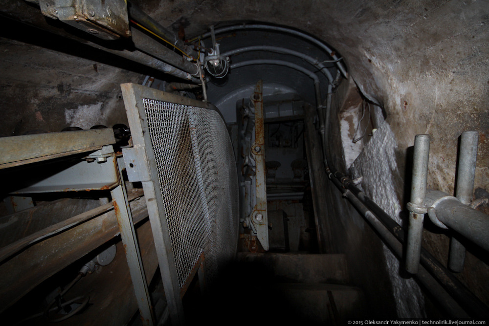 Крепость перевала Сен-Готард. Artilleriewerk San Carlo. () Крепость перевала Сен-Готард. Artilleriewerk San Carlo.