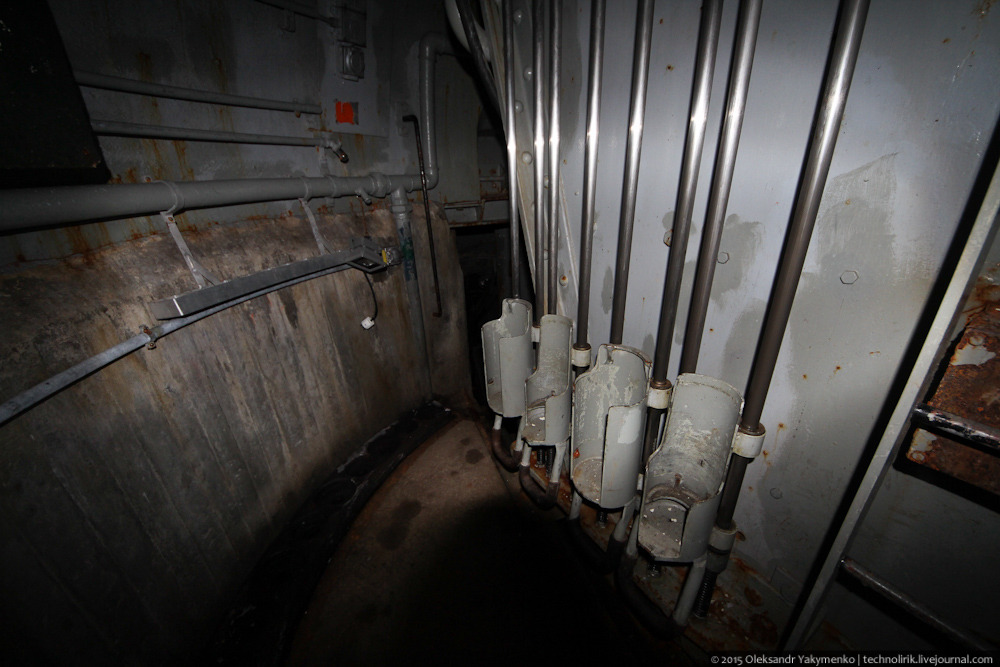 Крепость перевала Сен-Готард. Artilleriewerk San Carlo. () Крепость перевала Сен-Готард. Artilleriewerk San Carlo.