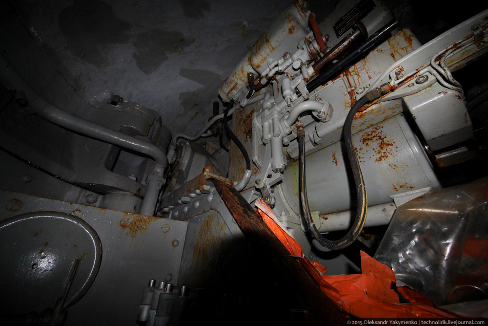 Крепость перевала Сен-Готард. Artilleriewerk San Carlo. () Крепость перевала Сен-Готард. Artilleriewerk San Carlo.