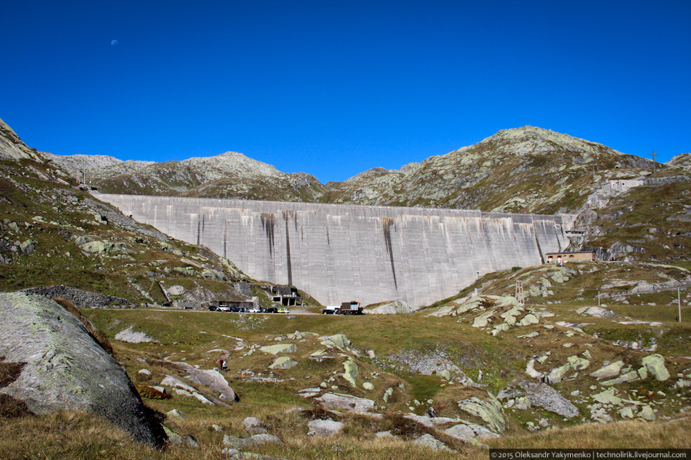 Крепость перевала Сен-Готард. Artilleriewerk San Carlo. () Крепость перевала Сен-Готард. Artilleriewerk San Carlo.