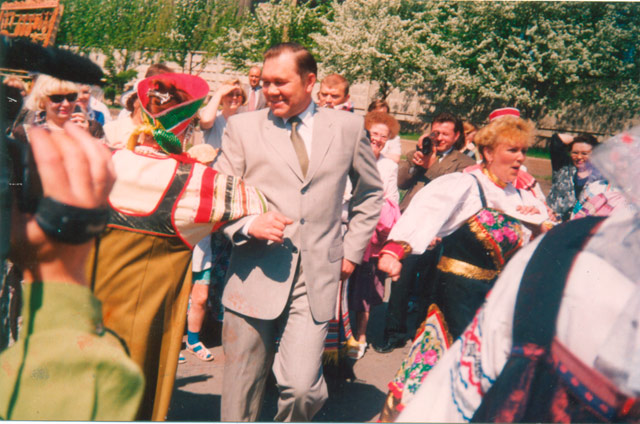 Крылатые фразы Александра Лебедя () Крылатые фразы Александра Лебедя