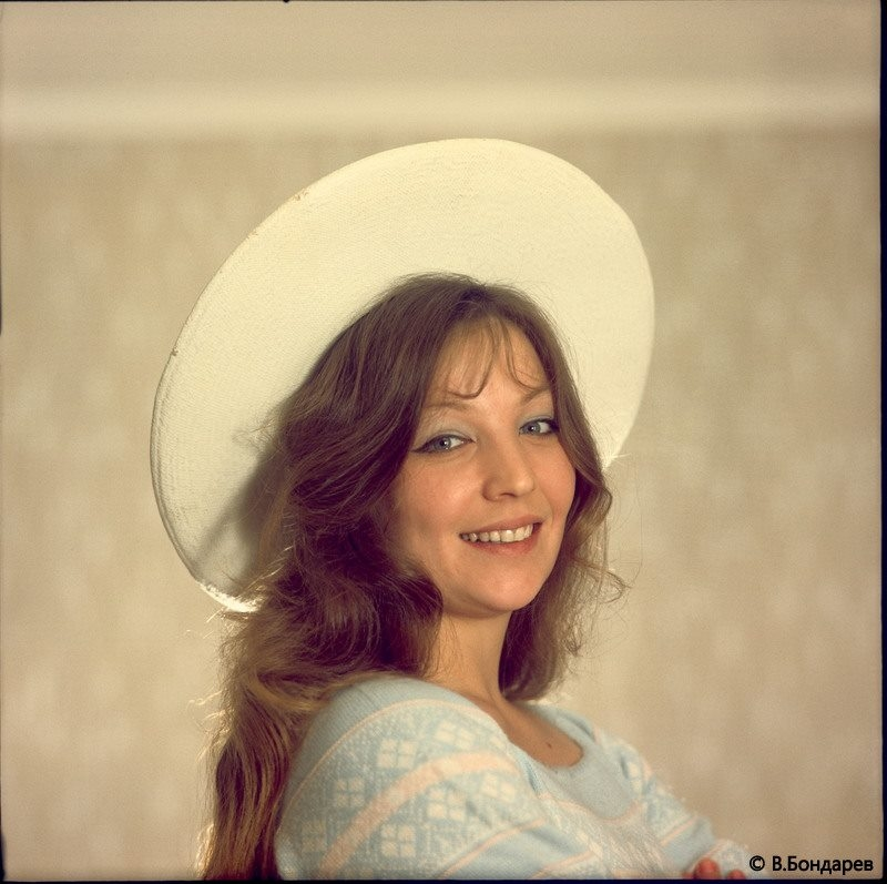 Лица доботоксной эпохи () Лица доботоксной эпохи