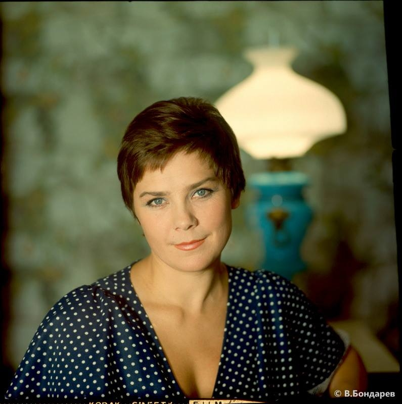 Лица доботоксной эпохи () Лица доботоксной эпохи